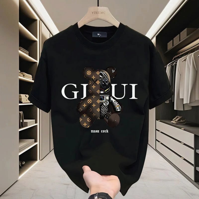 Gucci Bear-Print Tee Review: A 40x Loupe Look at the Seams and Screen Print on a $5.67 Blank
